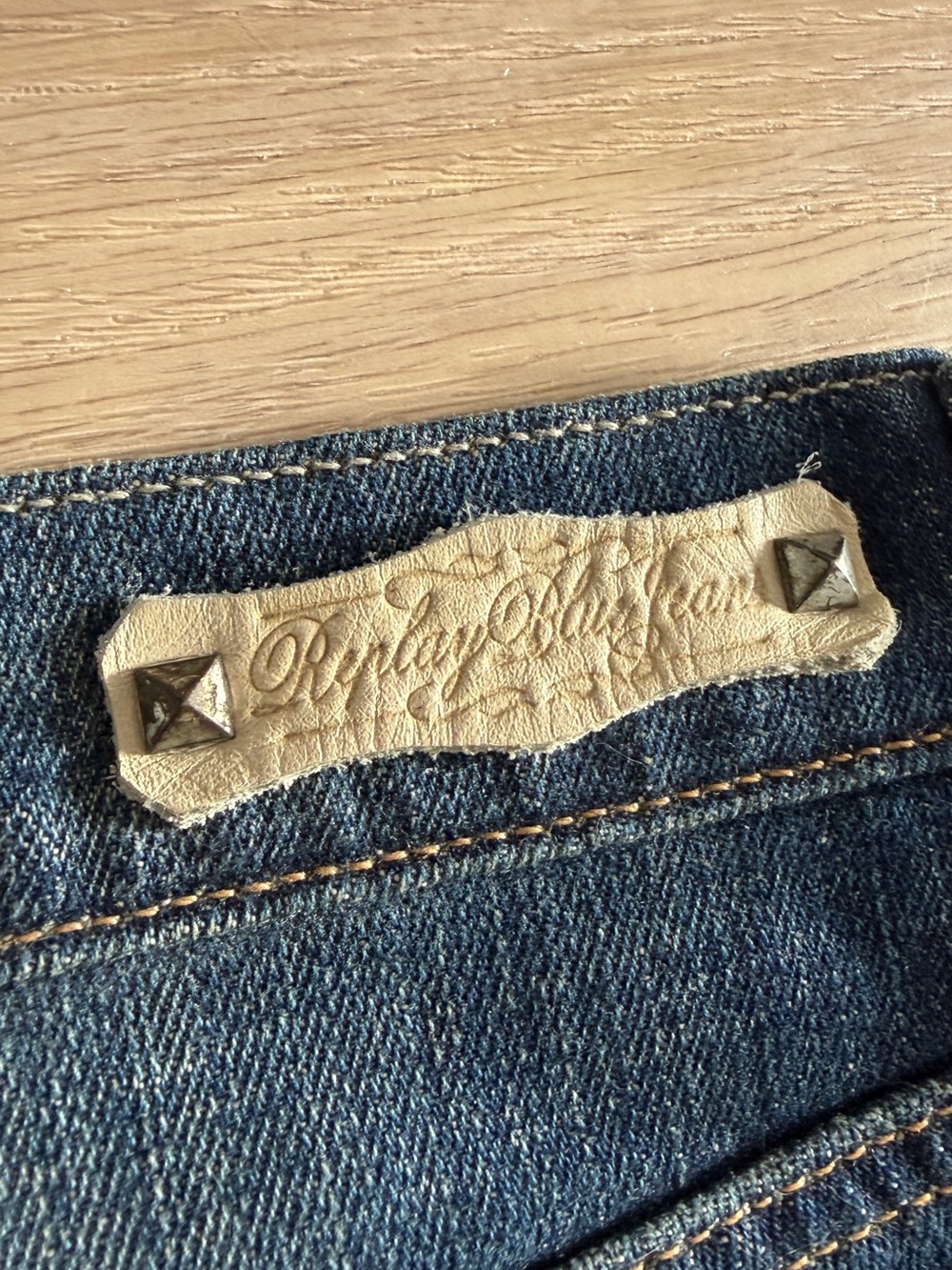 Replay Y2K Radell Low Rise Blue Faded Bootcut Jeans - Picture 8 of 9